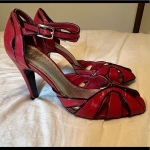 🚨24 hr sale 🔥 BCB Girls Heels circa 2007